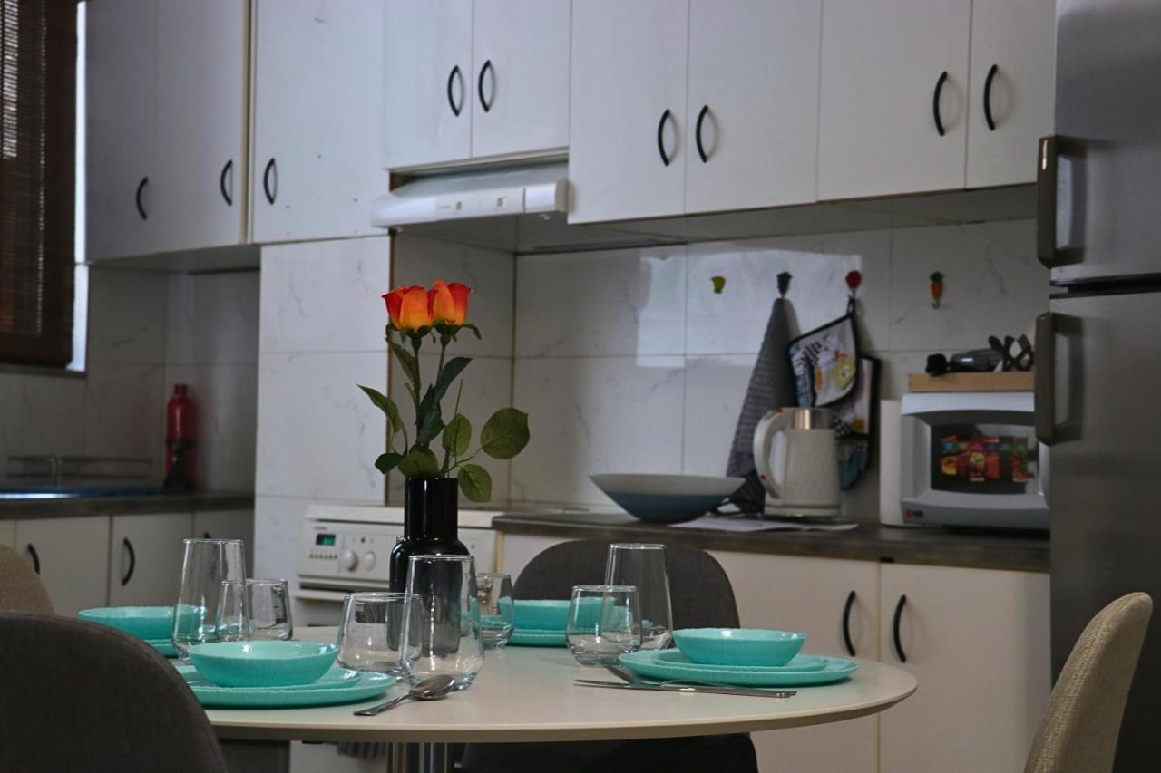 Athens Marialena Apartment ภายนอก รูปภาพ