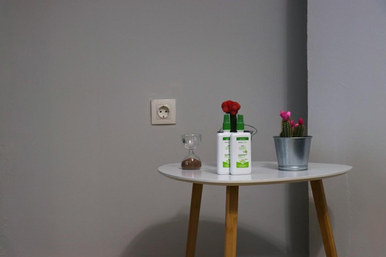Athens Marialena Apartment ภายนอก รูปภาพ
